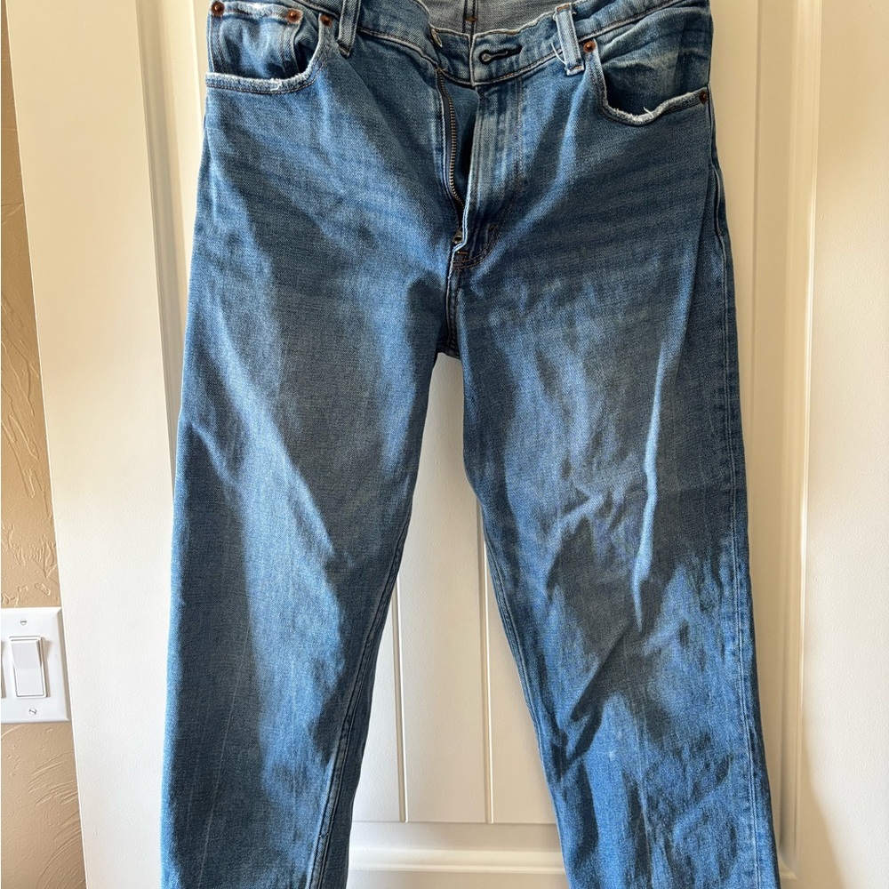 A&F Women’s Mom High-Rise Jeans
